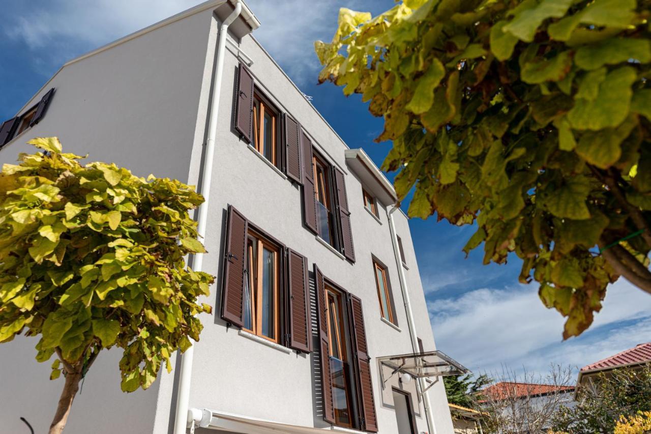 Apartments Crnekovic III Baška Esterno foto