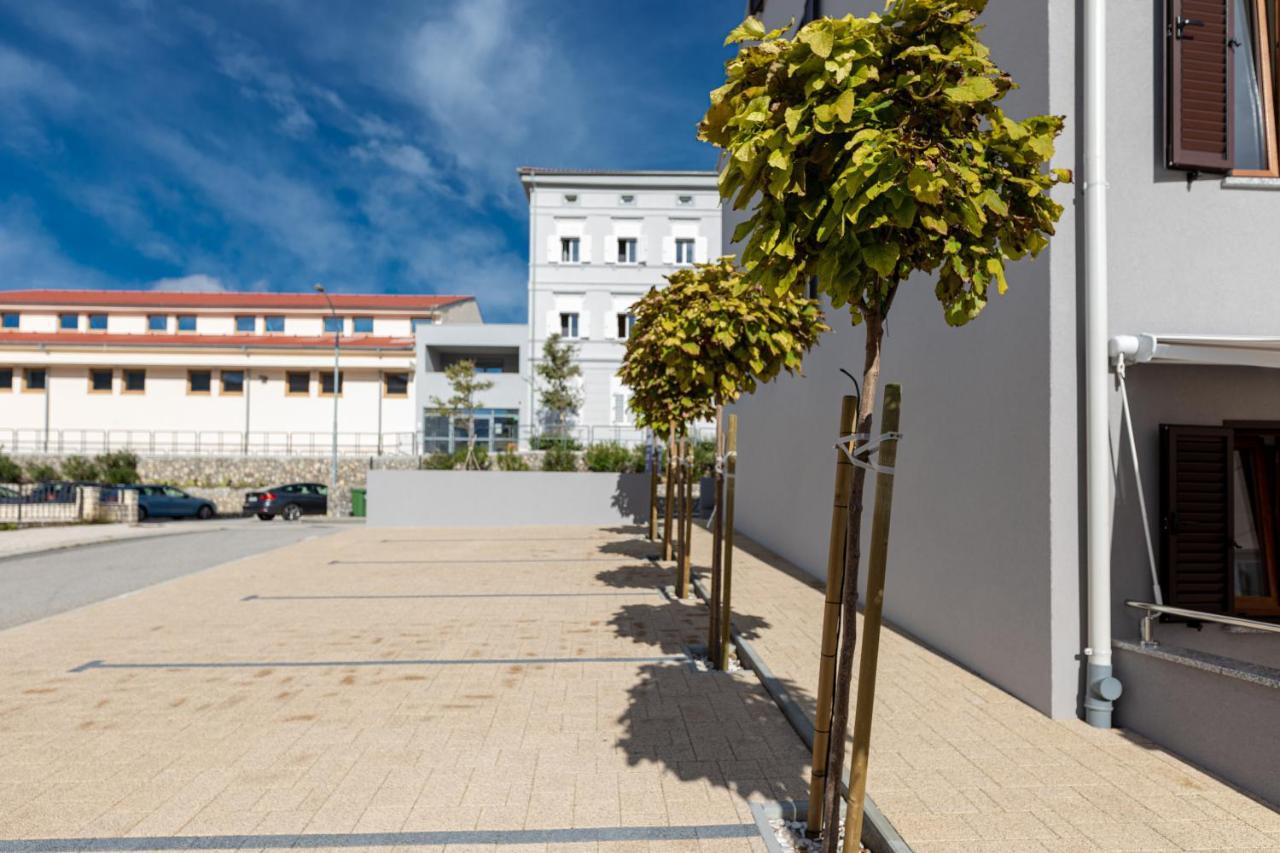Apartments Crnekovic III Baška Esterno foto