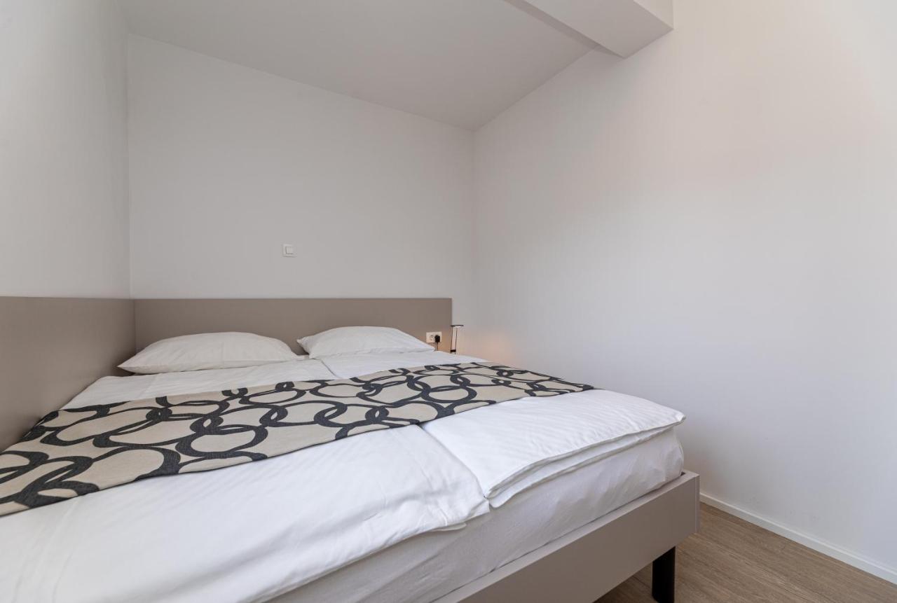 Apartments Crnekovic III Baška Esterno foto